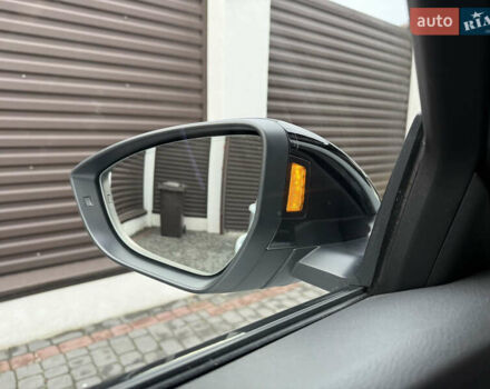 Белый Ауди E-Tron, объемом двигателя 0 л и пробегом 60 тыс. км за 34700 $, фото 61 на Automoto.ua