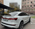 Белый Ауди E-Tron, объемом двигателя 0 л и пробегом 42 тыс. км за 50600 $, фото 5 на Automoto.ua