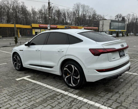 Белый Ауди E-Tron, объемом двигателя 0 л и пробегом 31 тыс. км за 38400 $, фото 15 на Automoto.ua