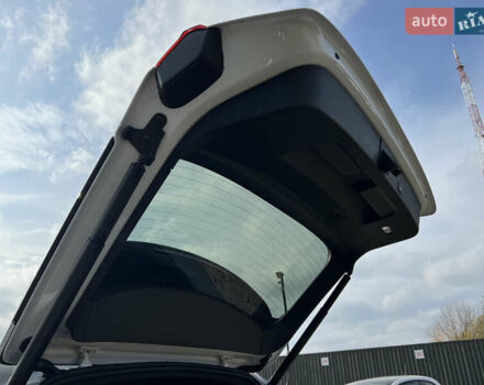 Белый Ауди E-Tron, объемом двигателя 0 л и пробегом 23 тыс. км за 44483 $, фото 36 на Automoto.ua