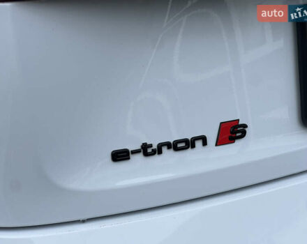 Білий Ауді E-Tron, об'ємом двигуна 0 л та пробігом 48 тис. км за 48798 $, фото 20 на Automoto.ua