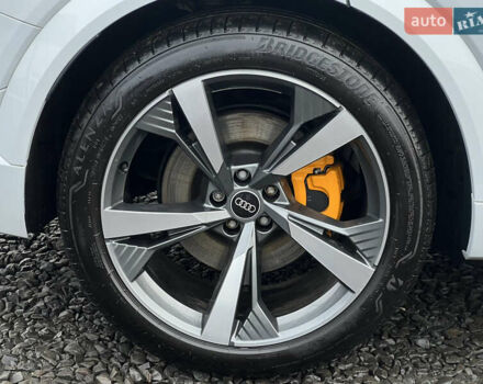 Білий Ауді E-Tron, об'ємом двигуна 0 л та пробігом 48 тис. км за 48798 $, фото 24 на Automoto.ua
