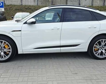 Белый Ауди E-Tron, объемом двигателя 0 л и пробегом 110 тыс. км за 37700 $, фото 28 на Automoto.ua