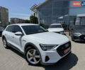Білий Ауді E-Tron, об'ємом двигуна 0 л та пробігом 16 тис. км за 37500 $, фото 52 на Automoto.ua