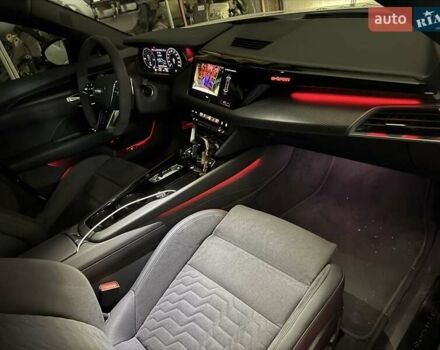 Білий Ауді E-Tron, об'ємом двигуна 0 л та пробігом 200 тис. км за 69000 $, фото 12 на Automoto.ua