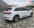 Белый Ауди E-Tron, объемом двигателя 0 л и пробегом 27 тыс. км за 38800 $, фото 7 на Automoto.ua