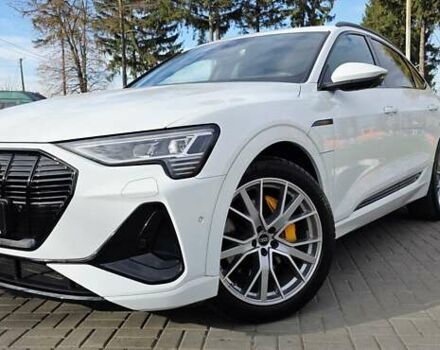 Белый Ауди E-Tron, объемом двигателя 0 л и пробегом 110 тыс. км за 37700 $, фото 36 на Automoto.ua