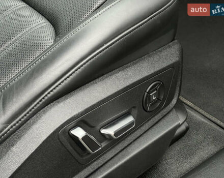 Белый Ауди E-Tron, объемом двигателя 0 л и пробегом 41 тыс. км за 41325 $, фото 50 на Automoto.ua