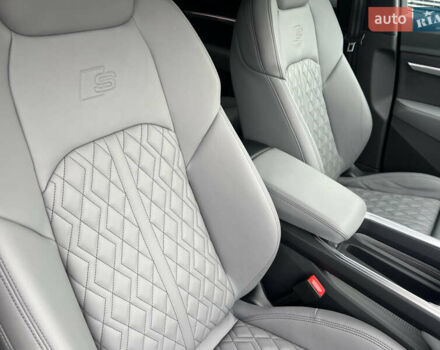 Білий Ауді E-Tron, об'ємом двигуна 0 л та пробігом 48 тис. км за 48798 $, фото 49 на Automoto.ua