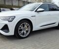 Белый Ауди E-Tron, объемом двигателя 0 л и пробегом 110 тыс. км за 37700 $, фото 30 на Automoto.ua