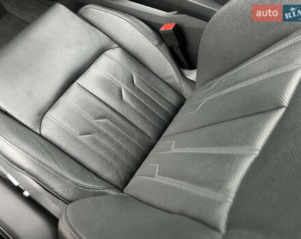 Белый Ауди E-Tron, объемом двигателя 0 л и пробегом 41 тыс. км за 41325 $, фото 30 на Automoto.ua