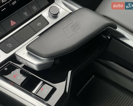 Білий Ауді E-Tron, об'ємом двигуна 0 л та пробігом 48 тис. км за 48798 $, фото 61 на Automoto.ua