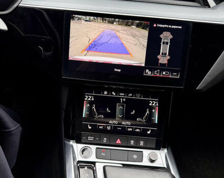 Белый Ауди E-Tron, объемом двигателя 0 л и пробегом 38 тыс. км за 38200 $, фото 24 на Automoto.ua