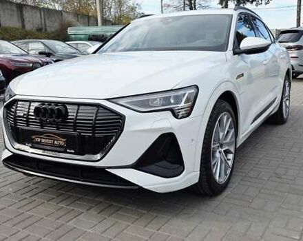 Белый Ауди E-Tron, объемом двигателя 0 л и пробегом 110 тыс. км за 37700 $, фото 4 на Automoto.ua