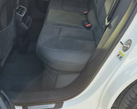 Белый Ауди E-Tron, объемом двигателя 0 л и пробегом 110 тыс. км за 37700 $, фото 66 на Automoto.ua