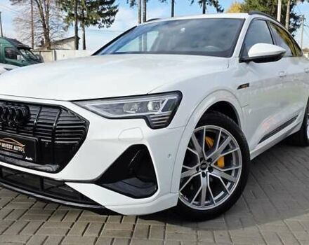 Белый Ауди E-Tron, объемом двигателя 0 л и пробегом 110 тыс. км за 37700 $, фото 40 на Automoto.ua