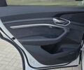 Белый Ауди E-Tron, объемом двигателя 0 л и пробегом 110 тыс. км за 37700 $, фото 65 на Automoto.ua