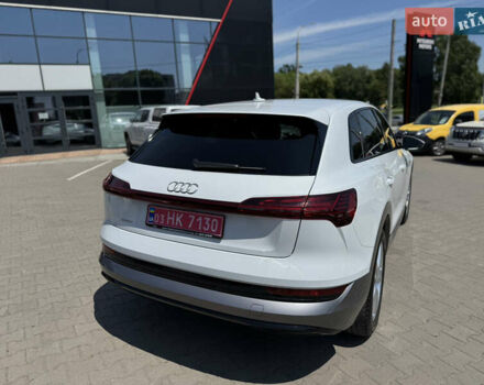 Білий Ауді E-Tron, об'ємом двигуна 0 л та пробігом 16 тис. км за 37500 $, фото 22 на Automoto.ua
