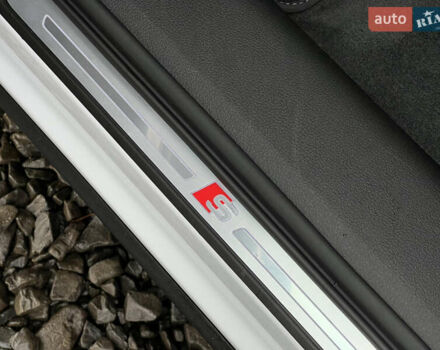 Білий Ауді E-Tron, об'ємом двигуна 0 л та пробігом 48 тис. км за 48798 $, фото 66 на Automoto.ua