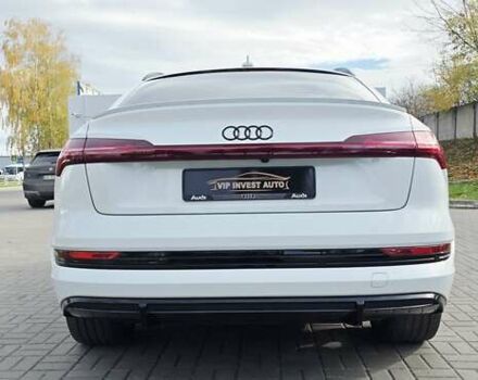 Белый Ауди E-Tron, объемом двигателя 0 л и пробегом 110 тыс. км за 37700 $, фото 20 на Automoto.ua