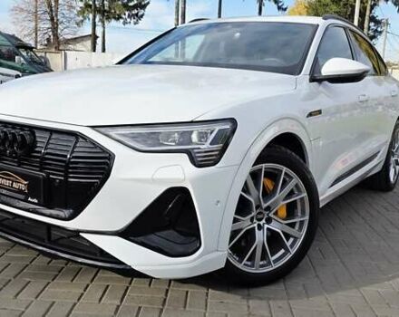 Белый Ауди E-Tron, объемом двигателя 0 л и пробегом 110 тыс. км за 37700 $, фото 39 на Automoto.ua