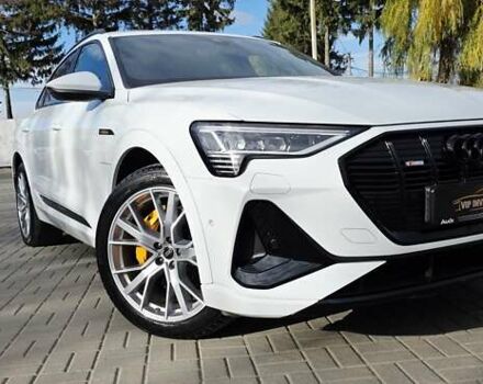 Белый Ауди E-Tron, объемом двигателя 0 л и пробегом 110 тыс. км за 37700 $, фото 32 на Automoto.ua