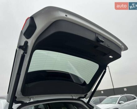 Белый Ауди E-Tron, объемом двигателя 0 л и пробегом 41 тыс. км за 41325 $, фото 40 на Automoto.ua