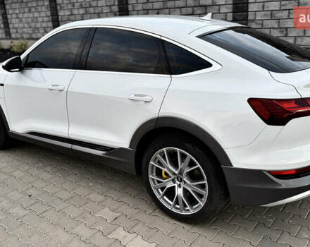 Белый Ауди E-Tron, объемом двигателя 0 л и пробегом 38 тыс. км за 38500 $, фото 20 на Automoto.ua