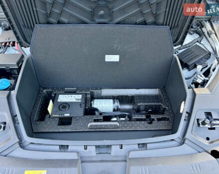 Белый Ауди E-Tron, объемом двигателя 0 л и пробегом 17 тыс. км за 47500 $, фото 19 на Automoto.ua