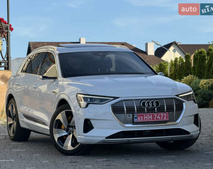 Белый Ауди E-Tron, объемом двигателя 0 л и пробегом 156 тыс. км за 27999 $, фото 1 на Automoto.ua