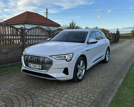 Ауди E-Tron 2019 в Львове на Automoto.ua Белый Ауди E-Tron, объемом двигателя 0 л и пробегом 72 тыс. км за 33000 $, фото 1 на Automoto.ua
