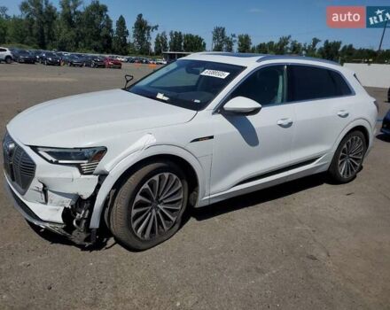 Білий Ауді E-Tron, об'ємом двигуна 0 л та пробігом 87 тис. км за 16000 $, фото 1 на Automoto.ua