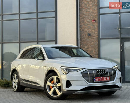 Белый Ауди E-Tron, объемом двигателя 0 л и пробегом 98 тыс. км за 29999 $, фото 1 на Automoto.ua