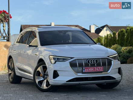 Ауди E-Tron 2020 в Дрогобыче на Automoto.ua Белый Ауди E-Tron, объемом двигателя 0 л и пробегом 156 тыс. км за 29900 $, фото 1 на Automoto.ua