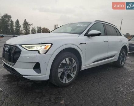 Белый Ауди E-Tron, объемом двигателя 0 л и пробегом 78 тыс. км за 17900 $, фото 1 на Automoto.ua