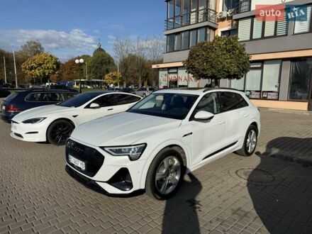 Белый Ауди E-Tron, объемом двигателя 0 л и пробегом 38 тыс. км за 32500 $, фото 1 на Automoto.ua