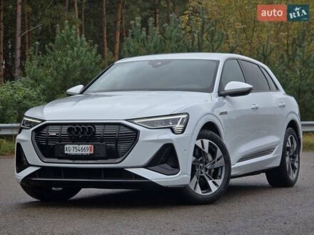 Белый Ауди E-Tron, объемом двигателя 0 л и пробегом 68 тыс. км за 39999 $, фото 1 на Automoto.ua