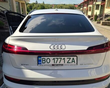 Белый Ауди E-Tron, объемом двигателя 0 л и пробегом 77 тыс. км за 42000 $, фото 1 на Automoto.ua