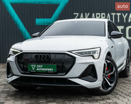 Білий Ауді E-Tron, об'ємом двигуна 0 л та пробігом 57 тис. км за 50555 $, фото 1 на Automoto.ua