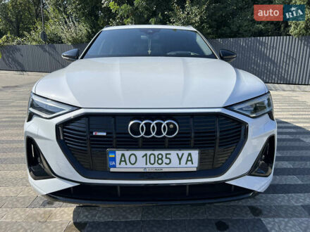 Ауди E-Tron 2021 в Ужгороде на Automoto.ua Белый Ауди E-Tron, объемом двигателя 0 л и пробегом 24 тыс. км за 42900 $, фото 1 на Automoto.ua
