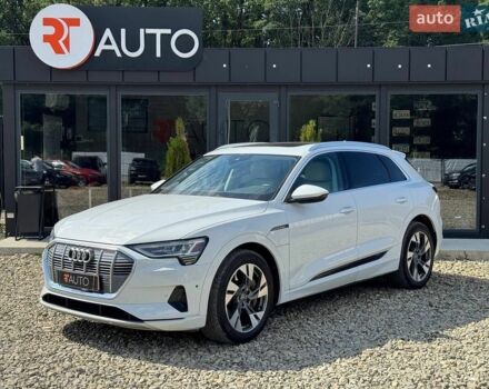 Белый Ауди E-Tron, объемом двигателя 0 л и пробегом 109 тыс. км за 26900 $, фото 1 на Automoto.ua