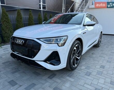 Білий Ауді E-Tron, об'ємом двигуна 0 л та пробігом 16 тис. км за 42900 $, фото 1 на Automoto.ua