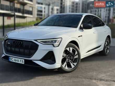 Белый Ауди E-Tron, объемом двигателя 0 л и пробегом 56 тыс. км за 39000 $, фото 1 на Automoto.ua