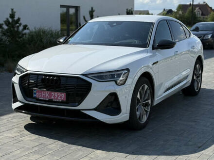 Білий Ауді E-Tron, об'ємом двигуна 0 л та пробігом 99 тис. км за 36000 $, фото 1 на Automoto.ua