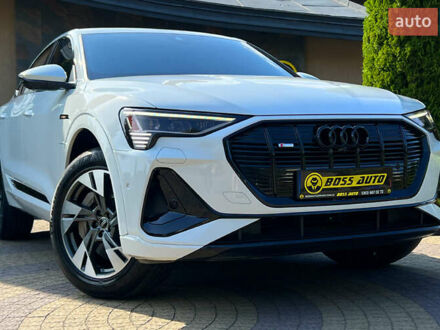 Белый Ауди E-Tron, объемом двигателя 0 л и пробегом 33 тыс. км за 45900 $, фото 1 на Automoto.ua
