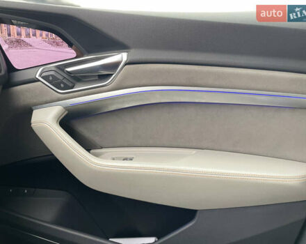 Бежевий Ауді E-Tron, об'ємом двигуна 0 л та пробігом 80 тис. км за 36000 $, фото 31 на Automoto.ua