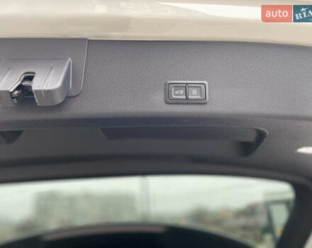 Бежевий Ауді E-Tron, об'ємом двигуна 0 л та пробігом 80 тис. км за 36000 $, фото 22 на Automoto.ua