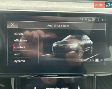 Бежевий Ауді E-Tron, об'ємом двигуна 0 л та пробігом 80 тис. км за 36000 $, фото 29 на Automoto.ua