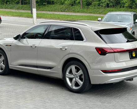 Бежевый Ауди E-Tron, объемом двигателя 95 л и пробегом 18 тыс. км за 46000 $, фото 3 на Automoto.ua