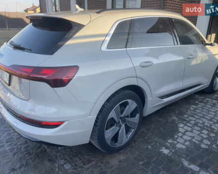 Бежевый Ауди E-Tron, объемом двигателя 0 л и пробегом 88 тыс. км за 34900 $, фото 20 на Automoto.ua